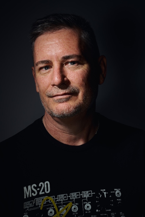 Mark Perry — Pre-Sales Expert, Author & Keynote Speaker